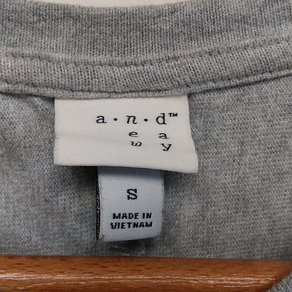 A New Day Sequin Sleeve Gray Top - Picture 6 of 12